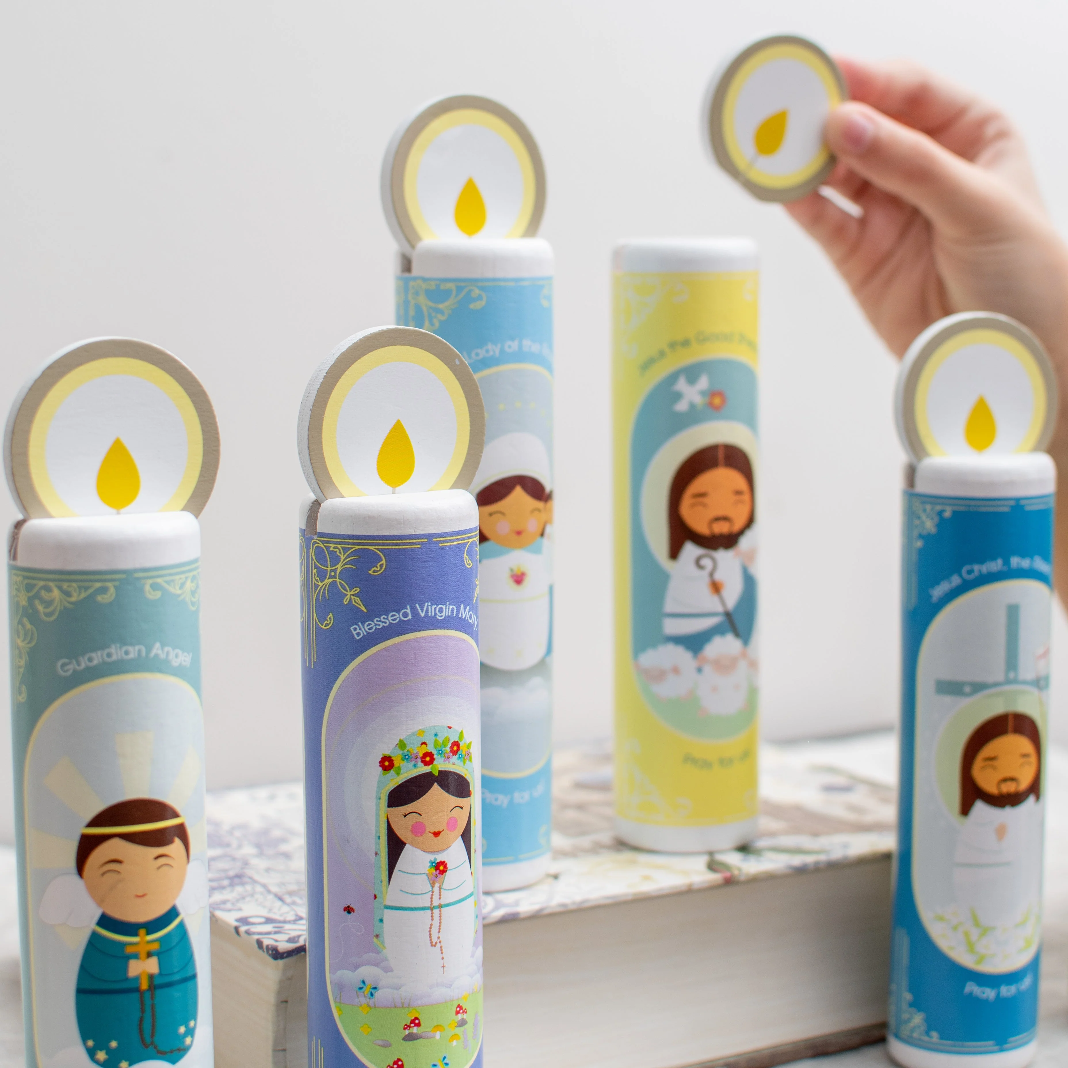 Blessed Virgin Mary (The Memorare) Wooden Prayer Candle - Image 5