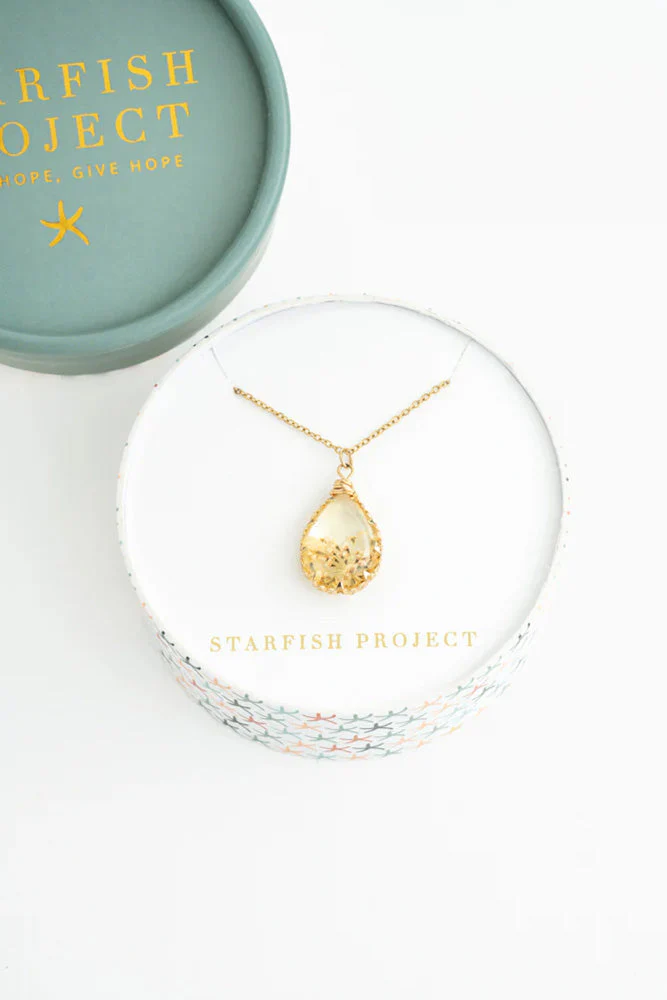 Blossoming Flower Necklace - Image 4