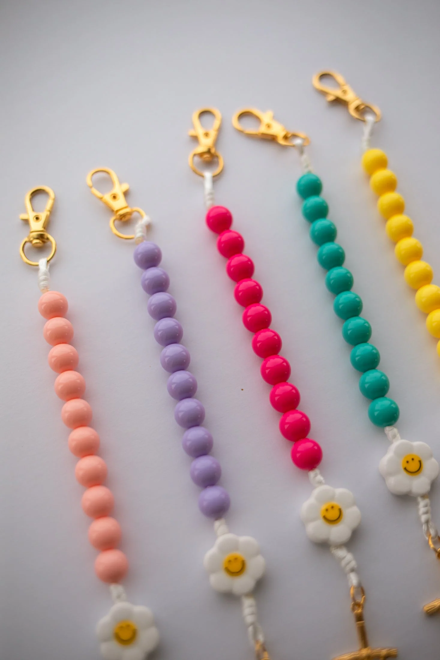 Daisy Smiley Face Children's Keychain - Image 2
