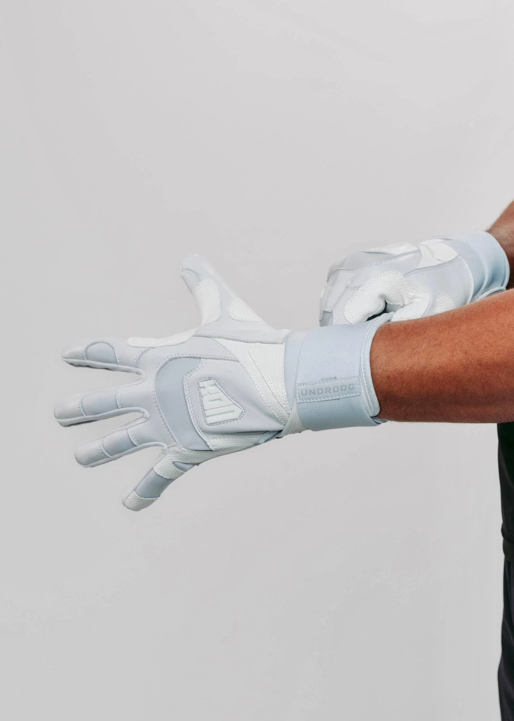 "FEARLESS" BATTING GLOVE - Image 5