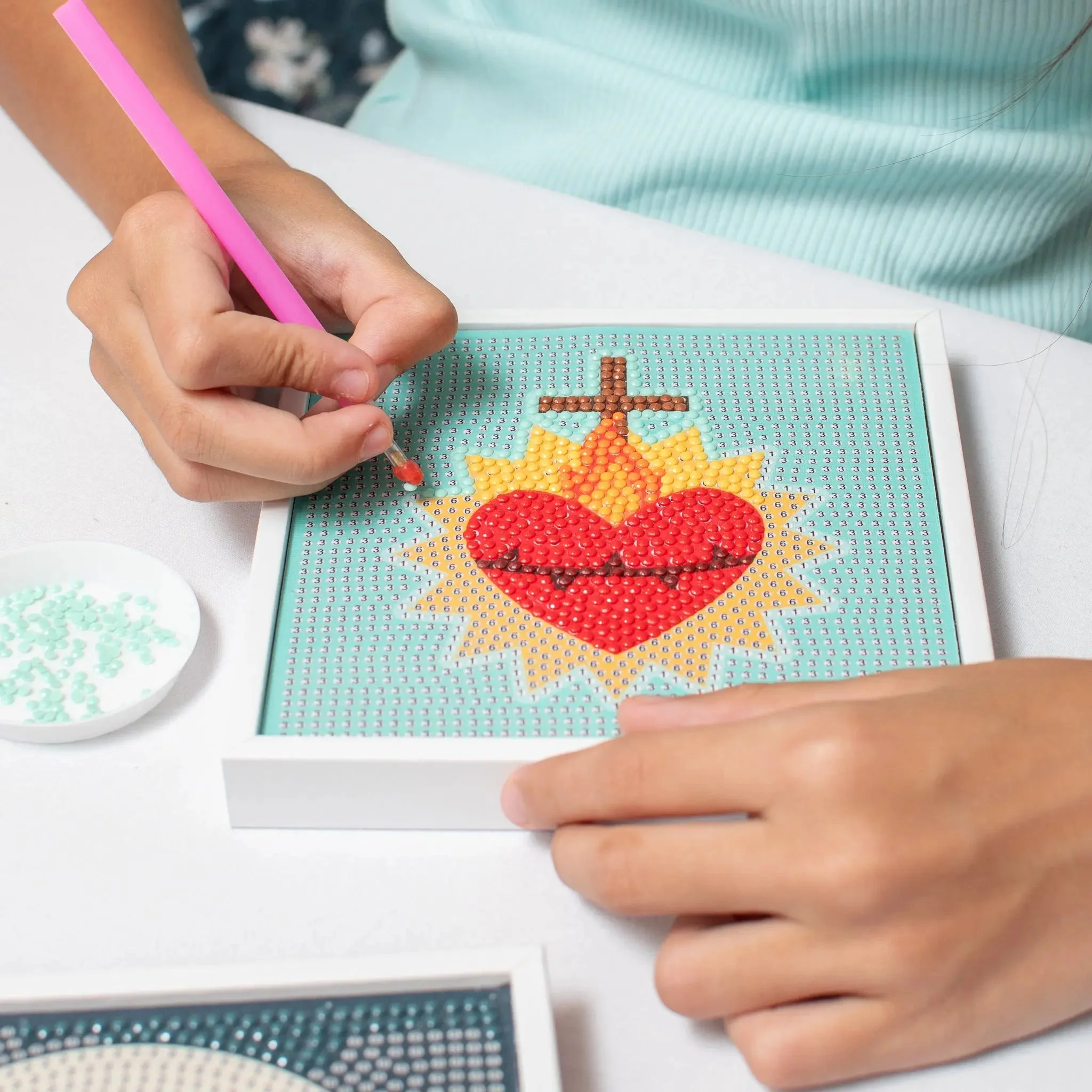 Gem Art Craft Kit Sacred Heart of Jesus - Image 3