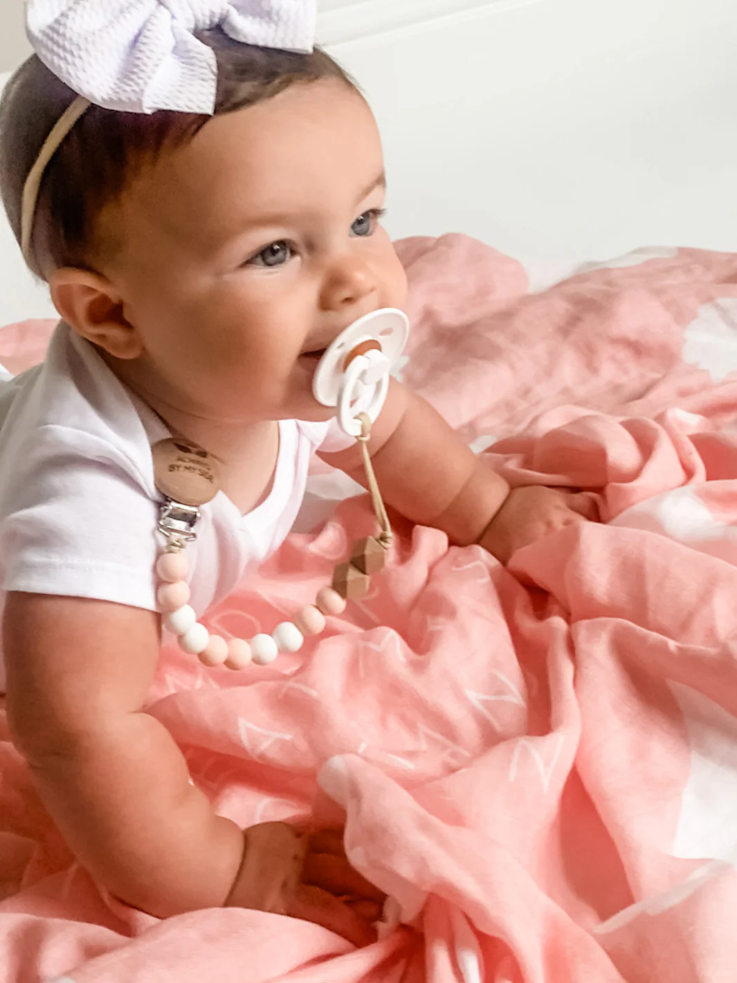 Guardian Angel Paci Clip (Pink) - Image 4