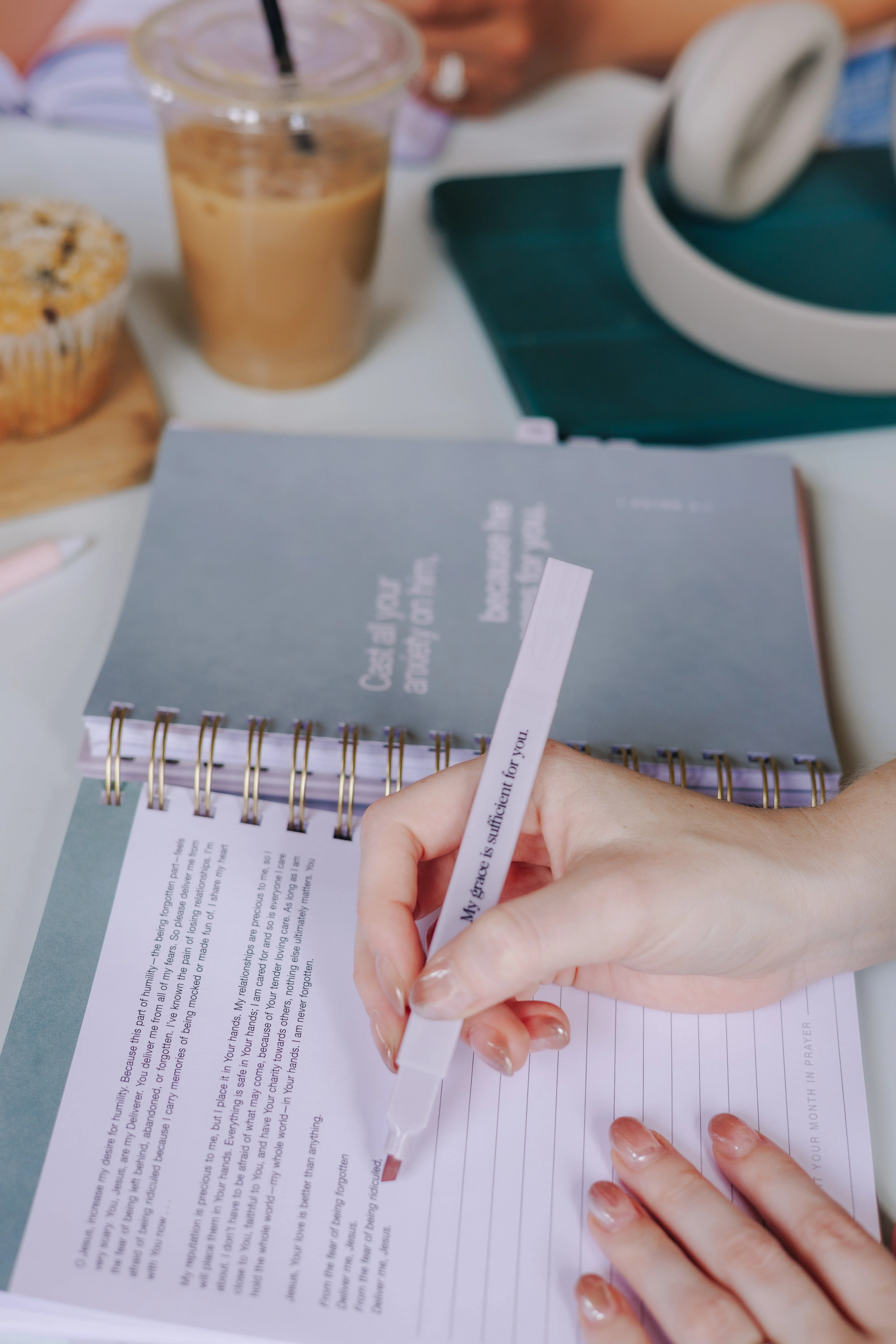 Highlighter and Pen Combo set - Image 4
