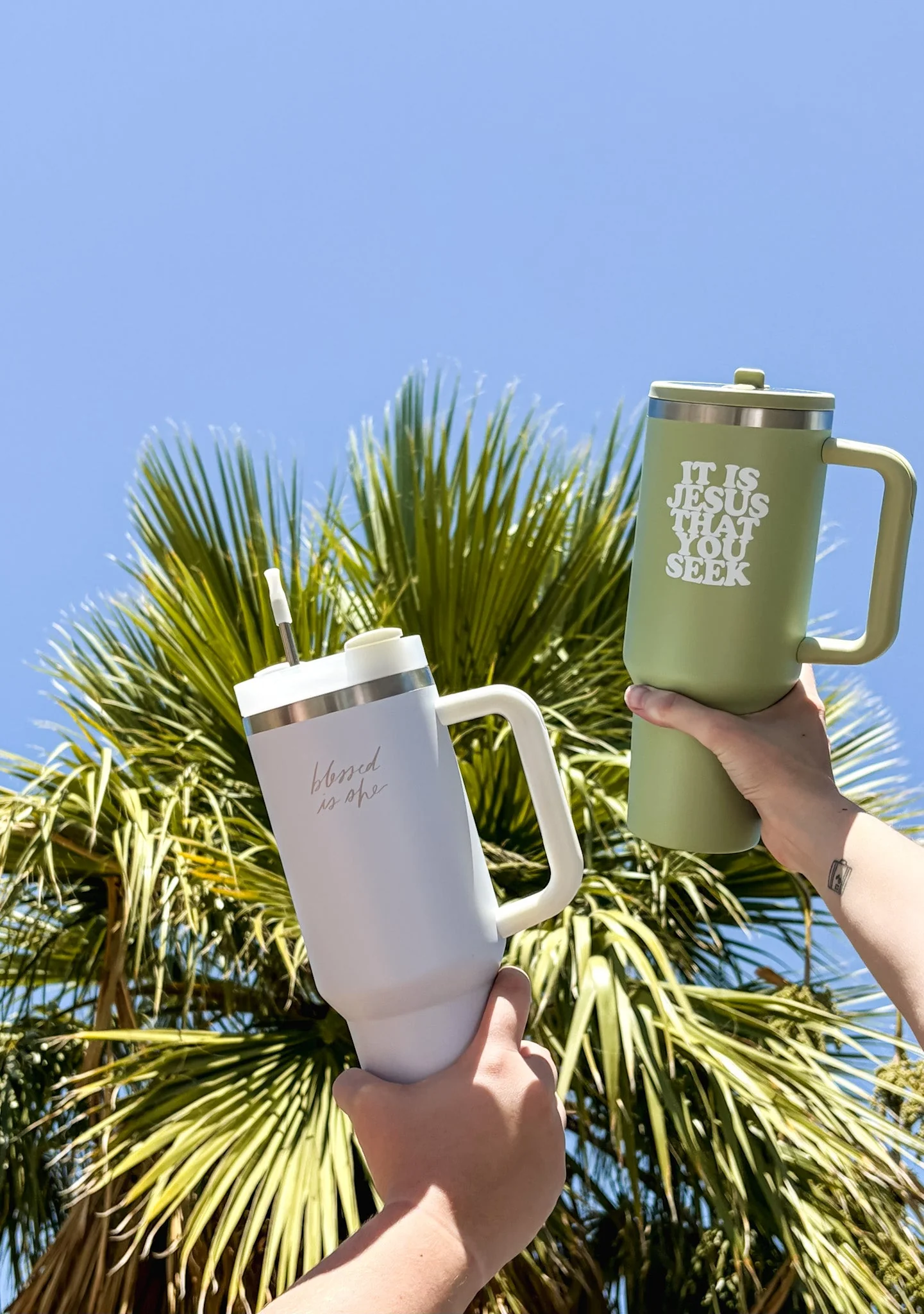 It Is Jesus That You Seek // Ordinary Time 40 oz Water Bottle - Image 5