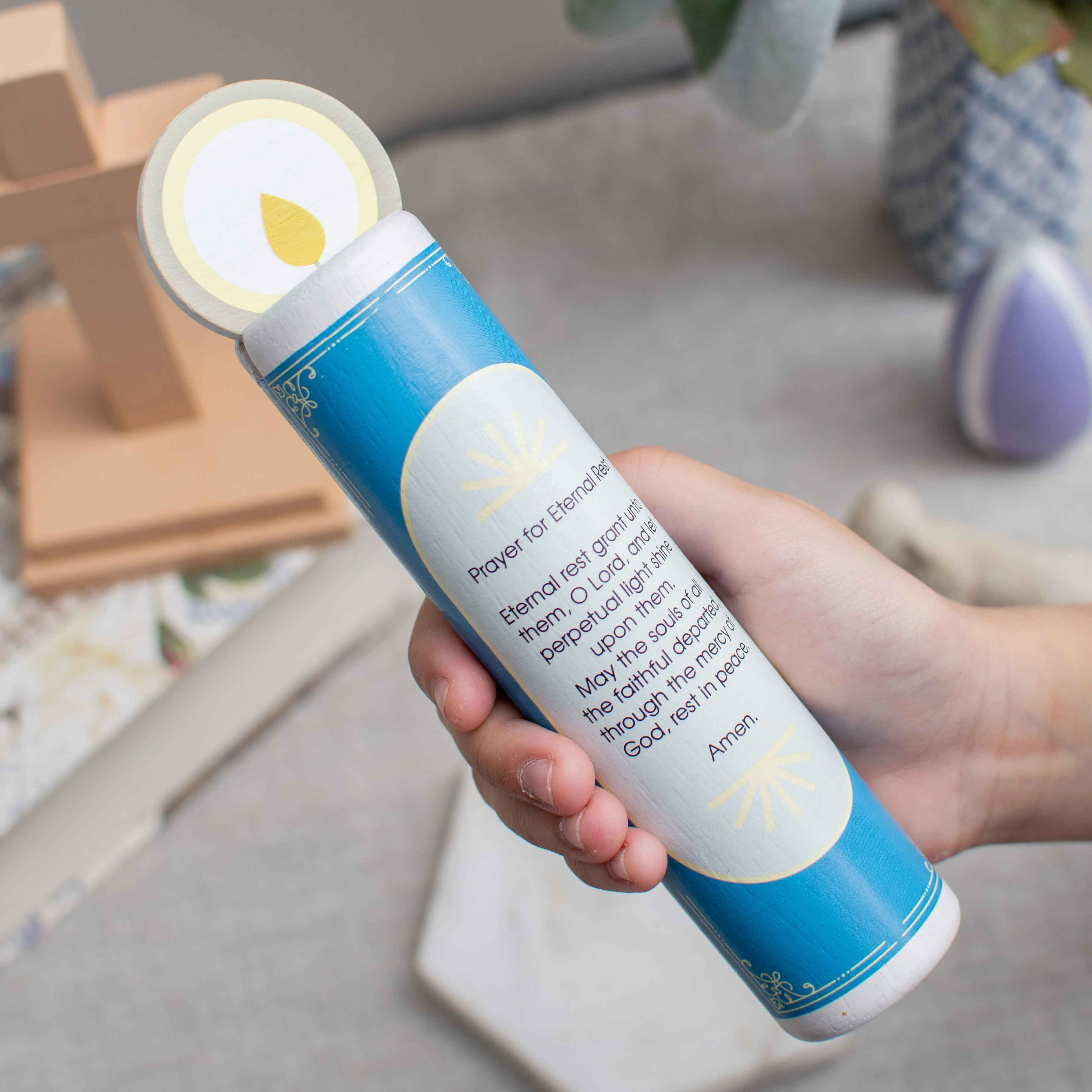 Jesus Christ, the Risen Lord (Eternal Rest prayer for the deceased) Wooden Prayer Candle - Image 5