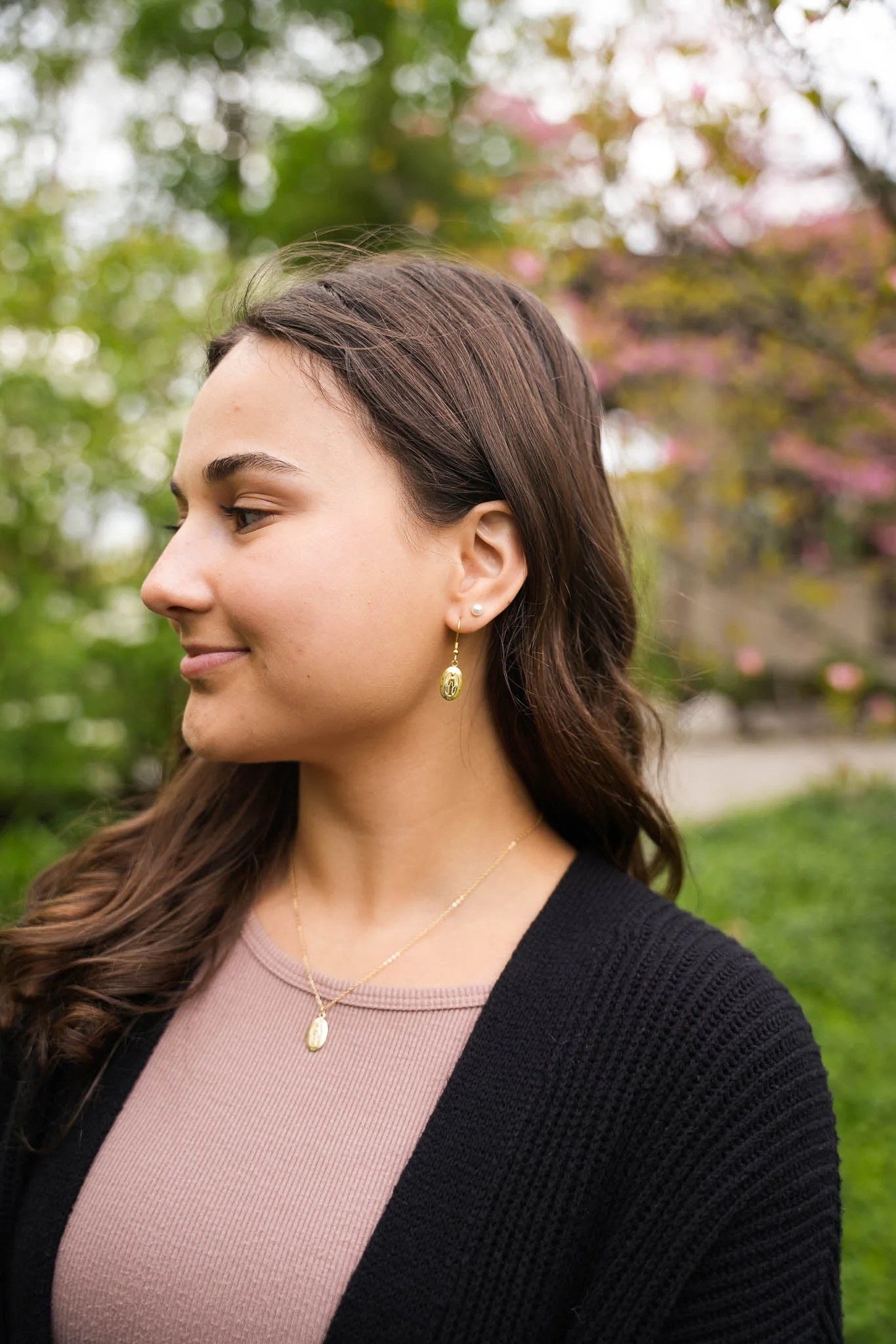 Miraculous Medal Earrings - Image 4