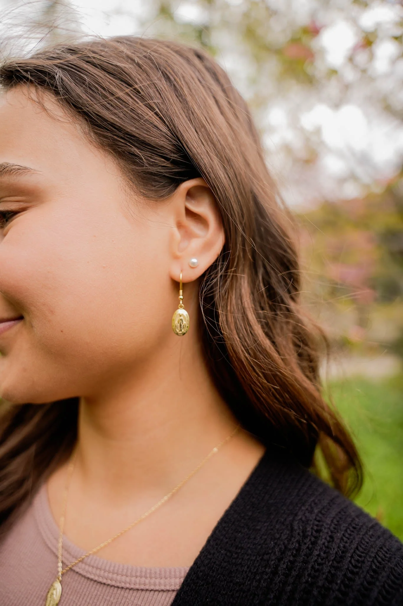 Miraculous Medal Earrings - Image 5