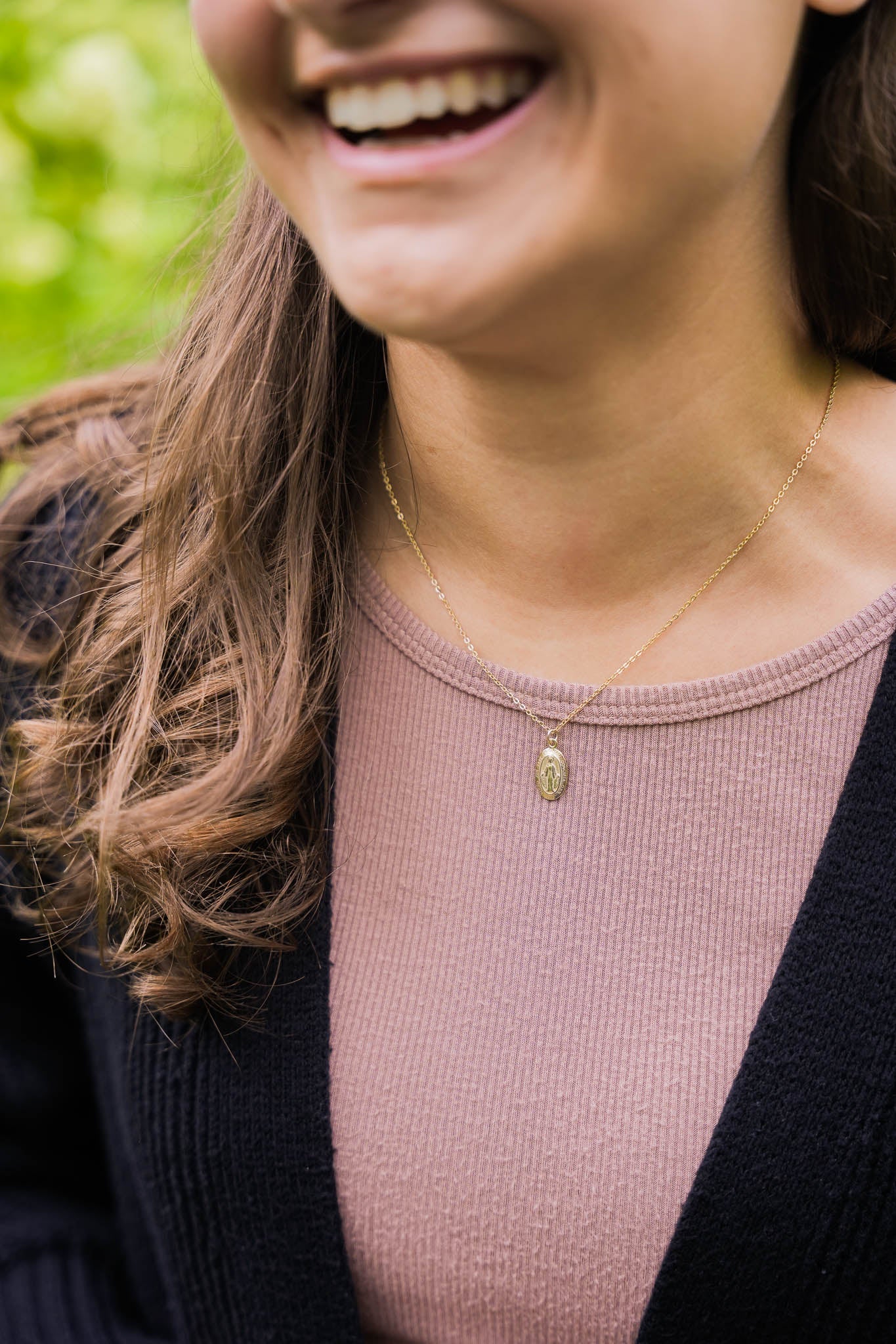 Miraculous Medal Necklace - Image 4