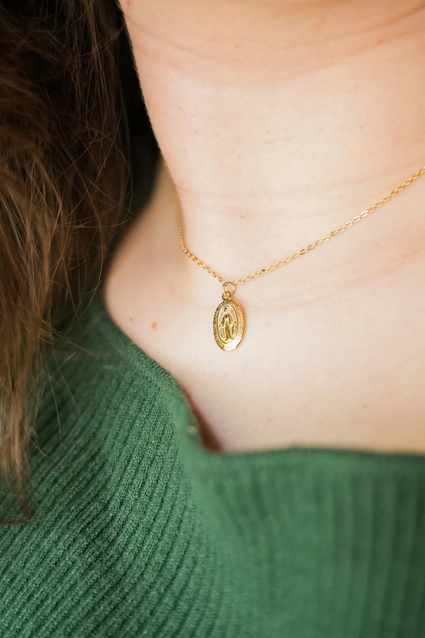 Miraculous Medal Necklace - Image 5