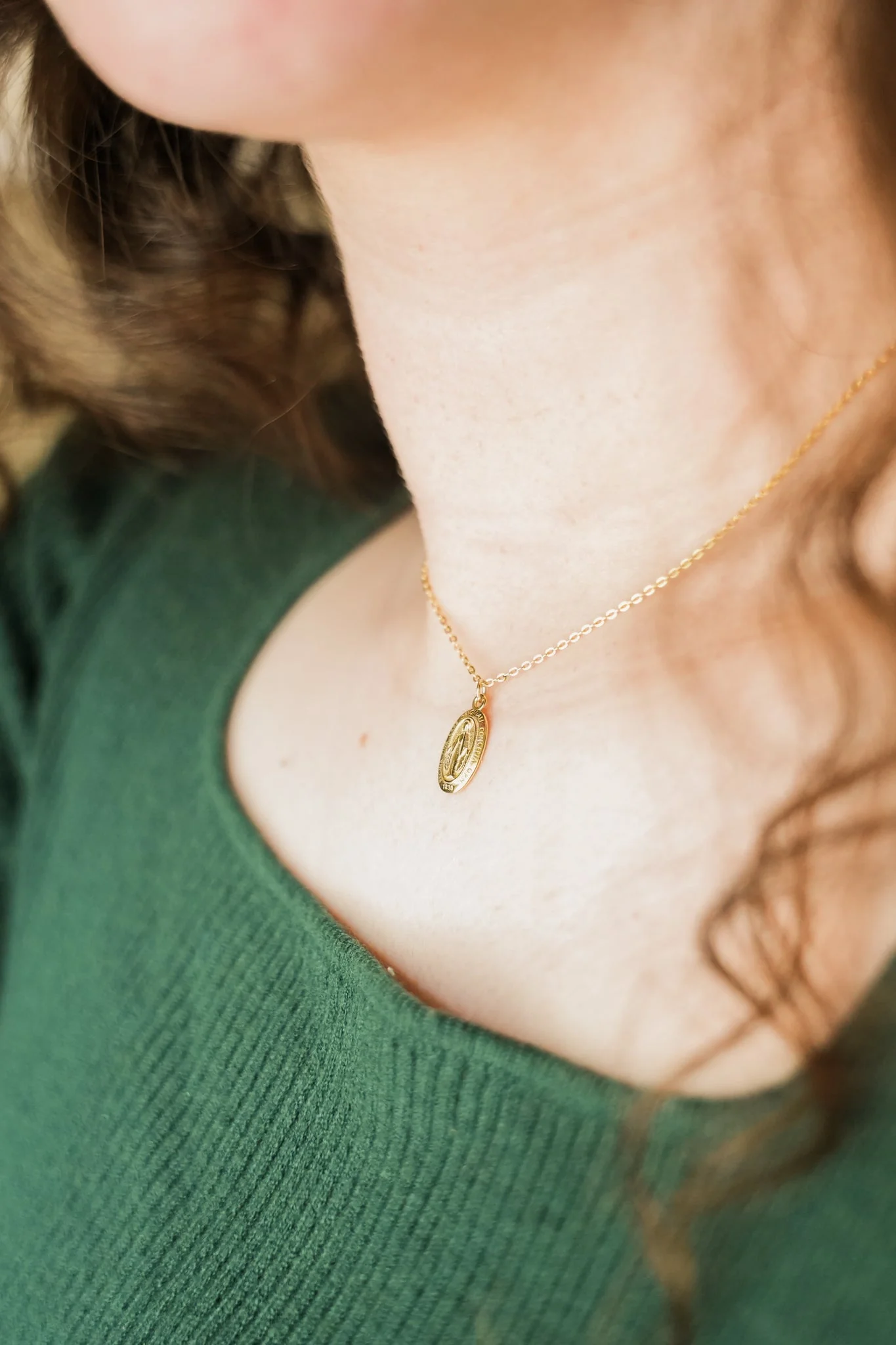 Miraculous Medal Necklace - Image 6