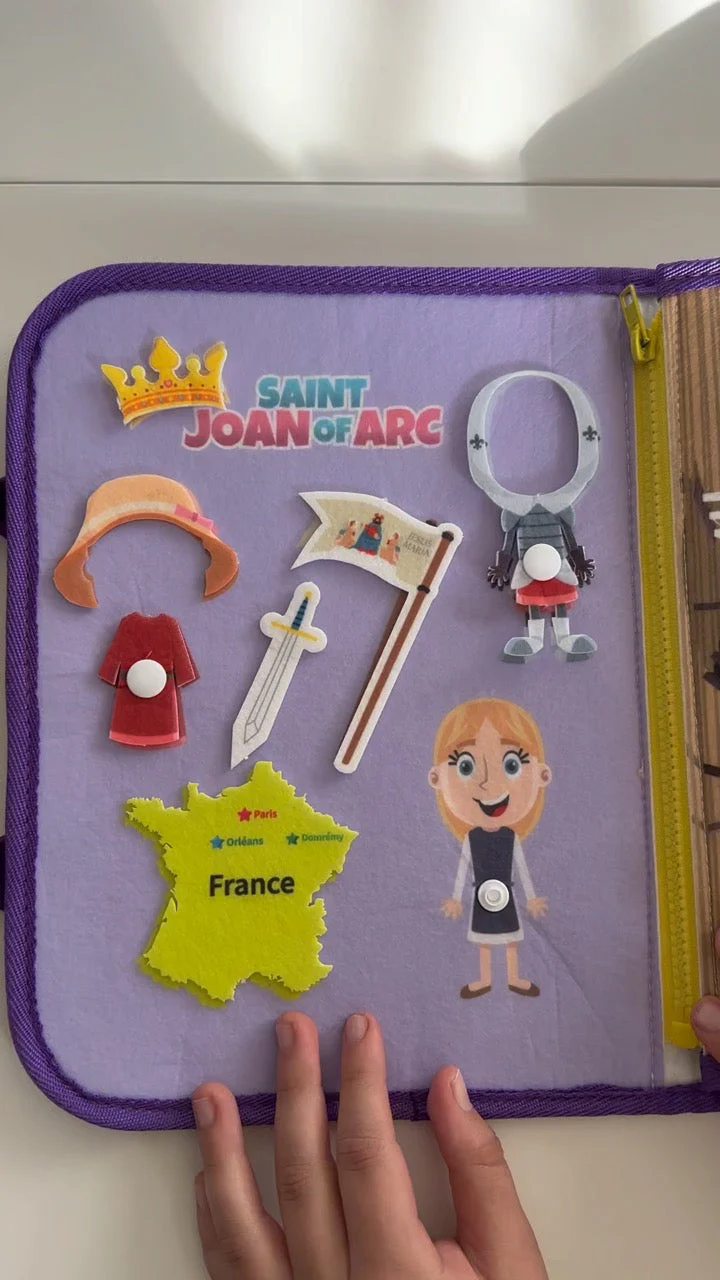 My Pray & Play Busy Book - God's Princesses - Image 3