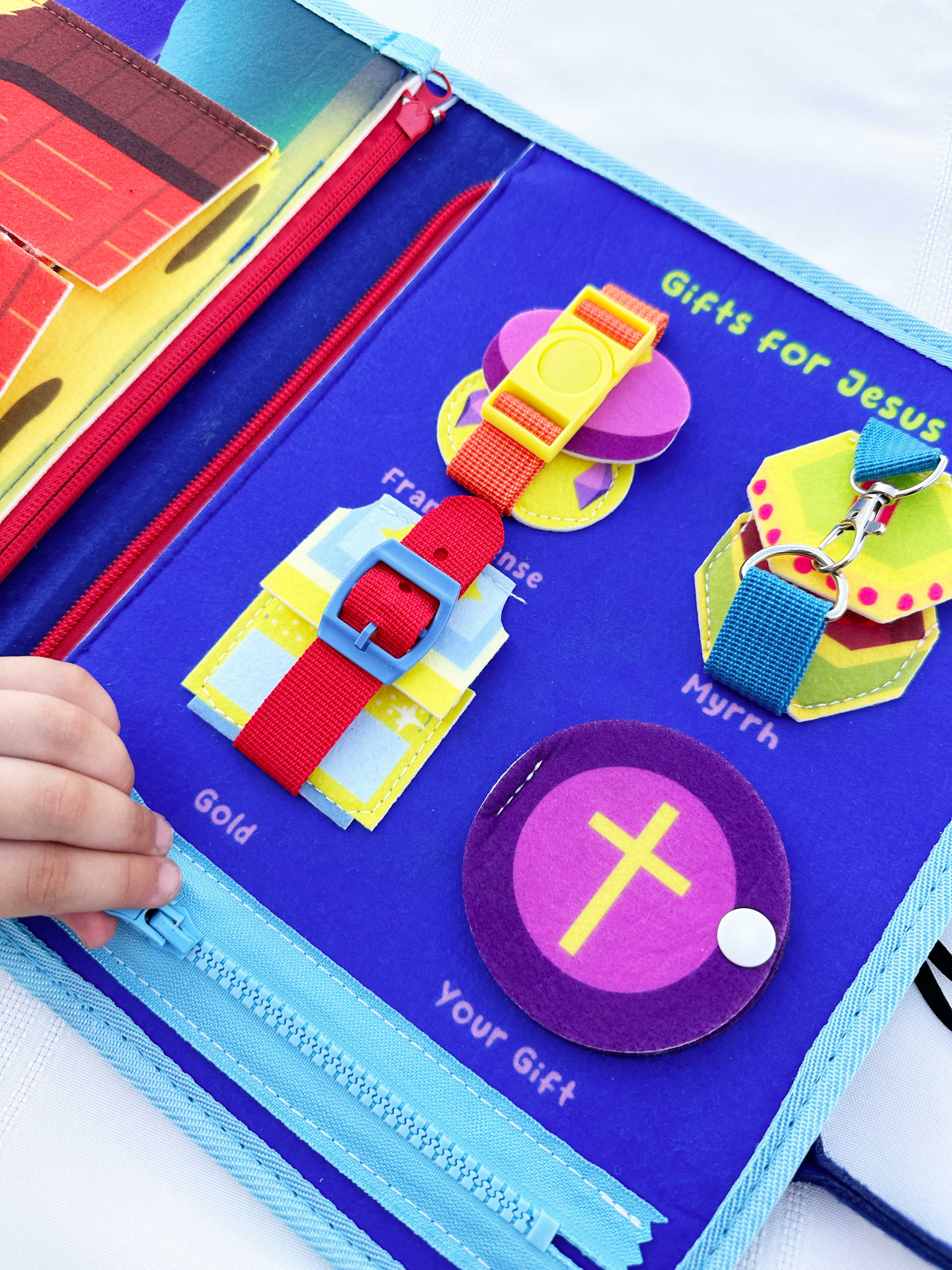 My Pray & Play Nativity Busy Book - Image 12