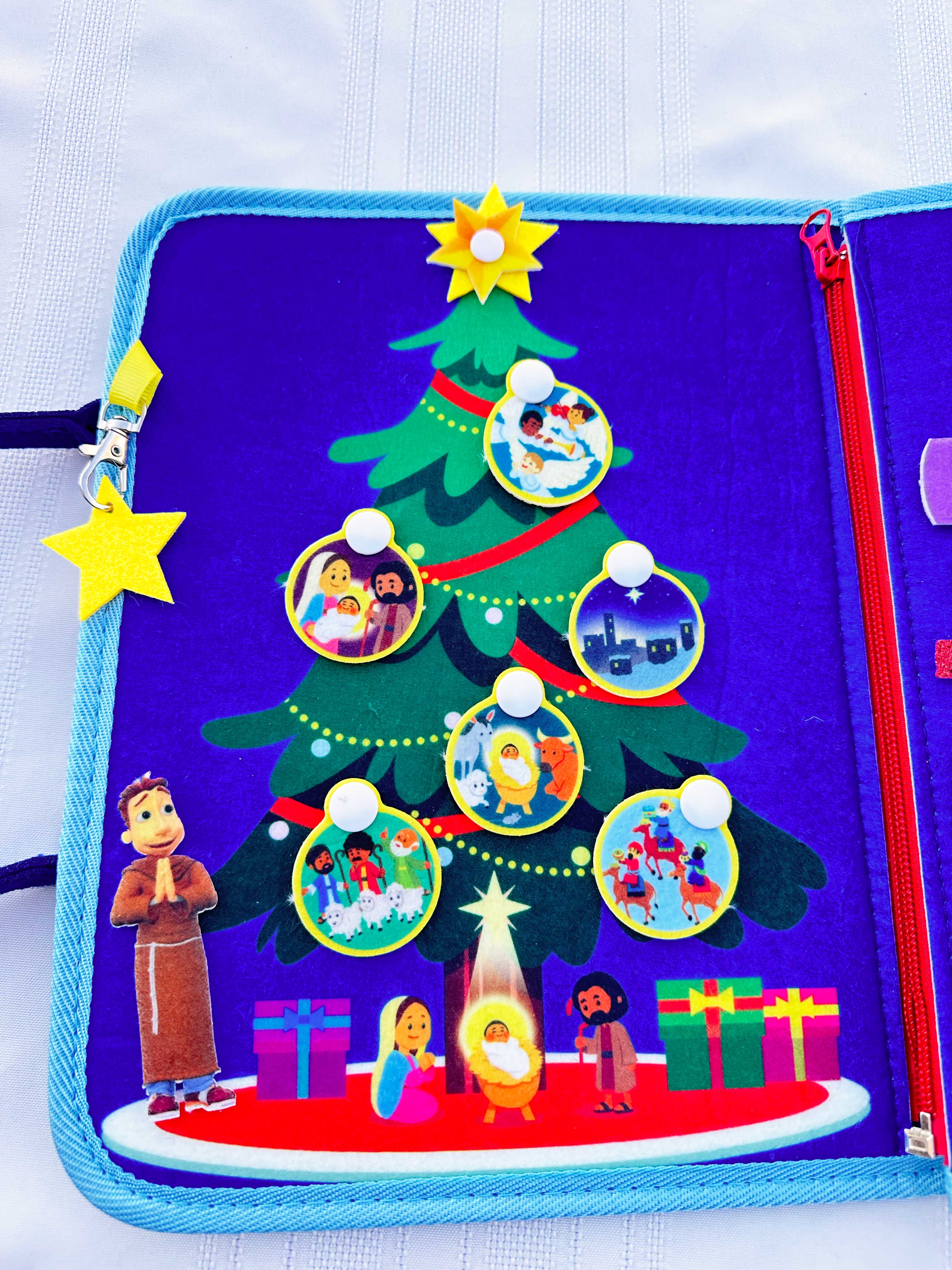 My Pray & Play Nativity Busy Book - Image 4