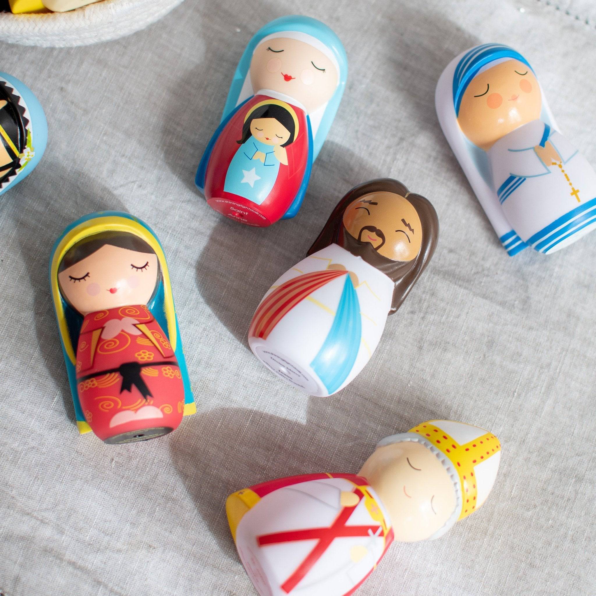 Saint Mother Teresa of Calcutta Shining Light Doll - Image 7