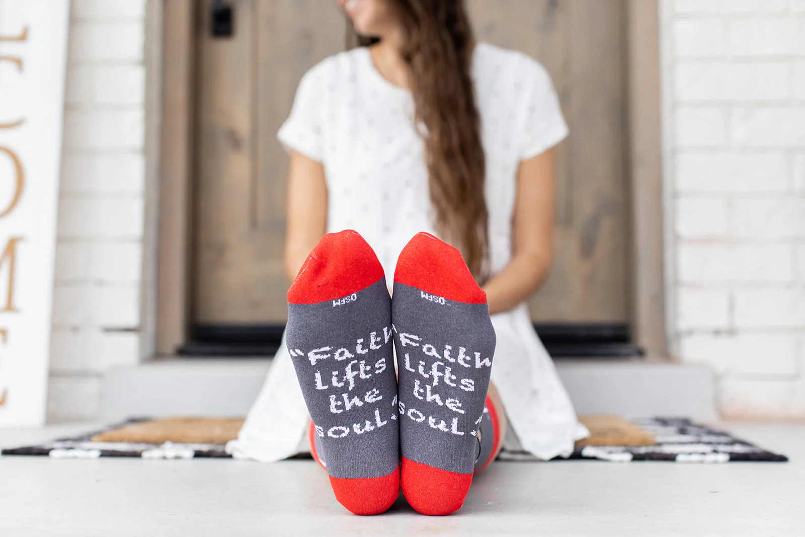 St. Elizabeth Ann Seton Adult Socks - Image 3