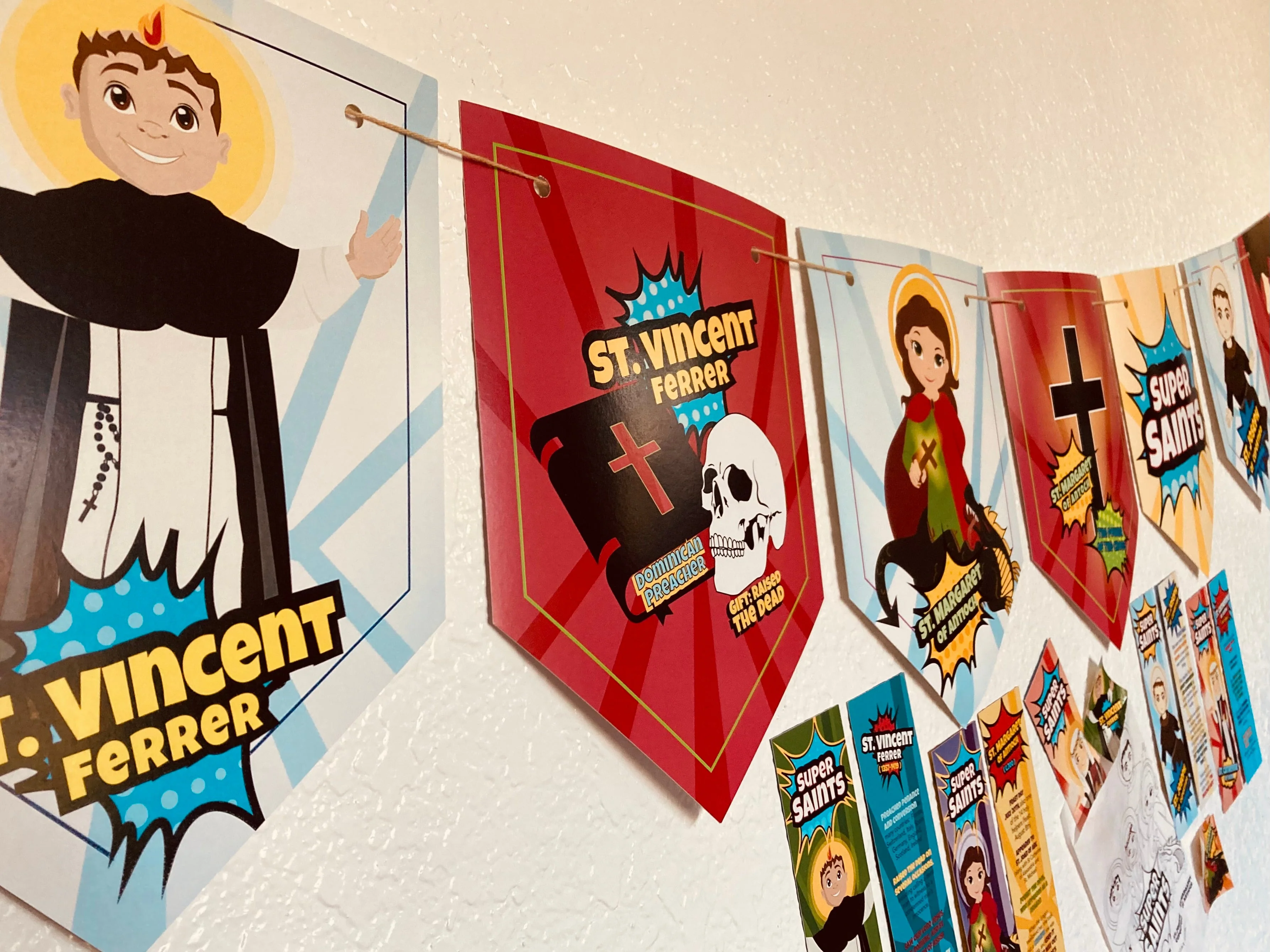 Super Saints Party Decorations: Unleash the Power of Faith and Fun! - Image 3
