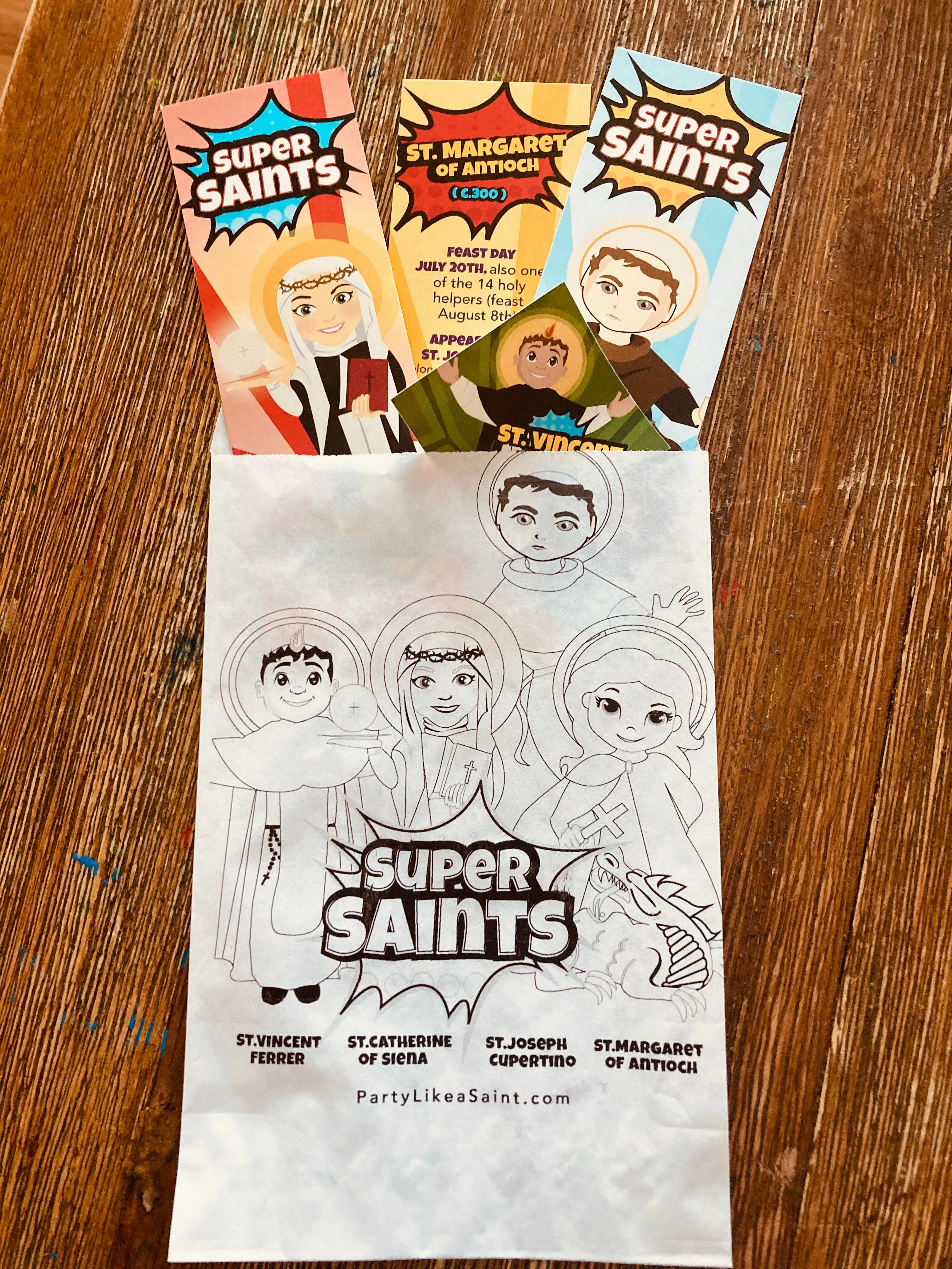 Super Saints Party Decorations: Unleash the Power of Faith and Fun! - Image 5