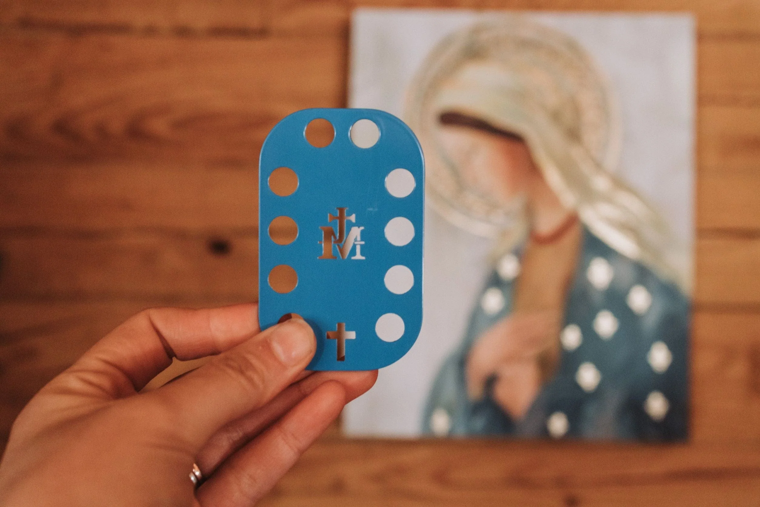 The Rosary Card | Blue - Image 4