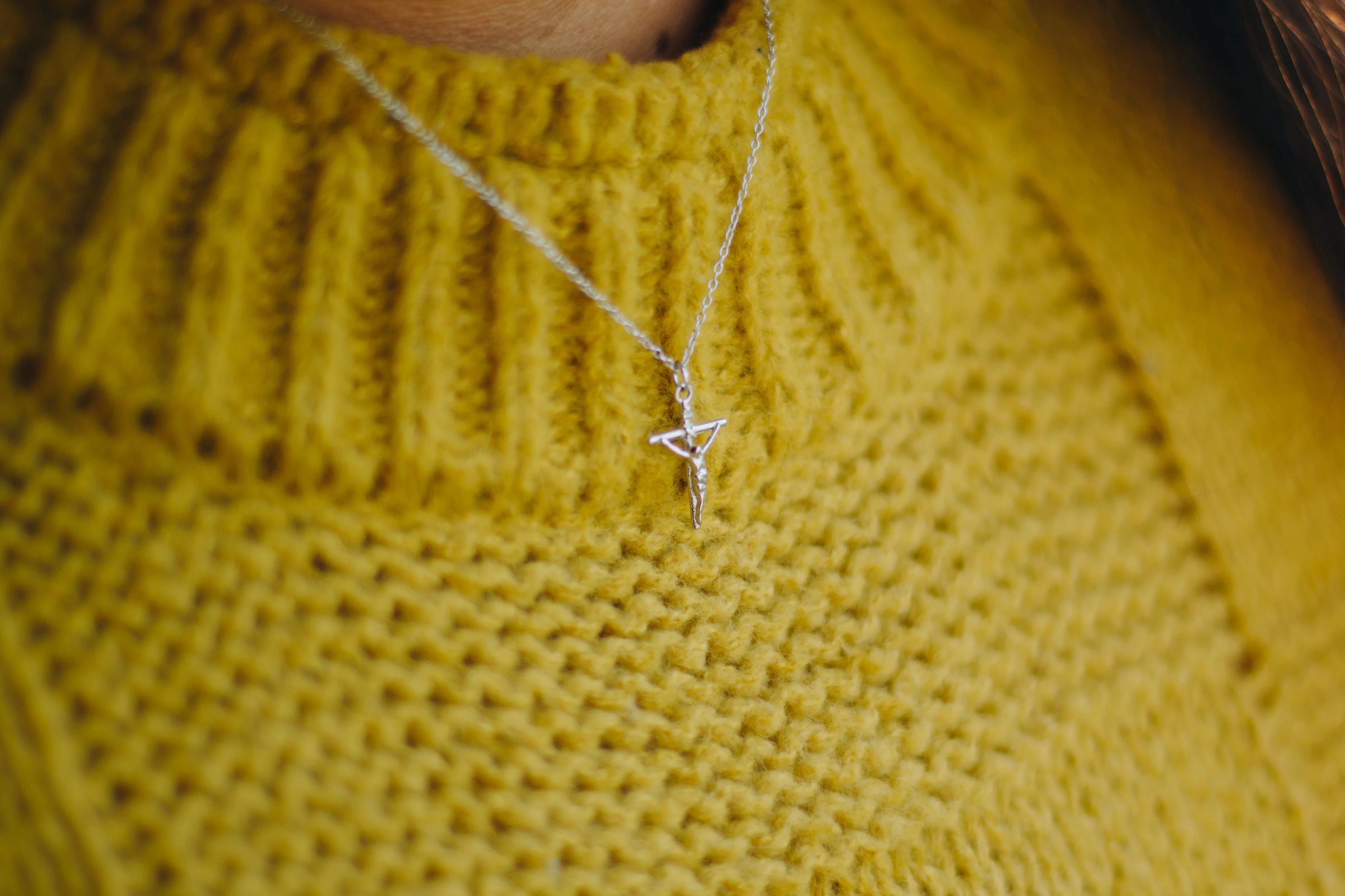 Women's Silver Crucifix Necklace - Image 3