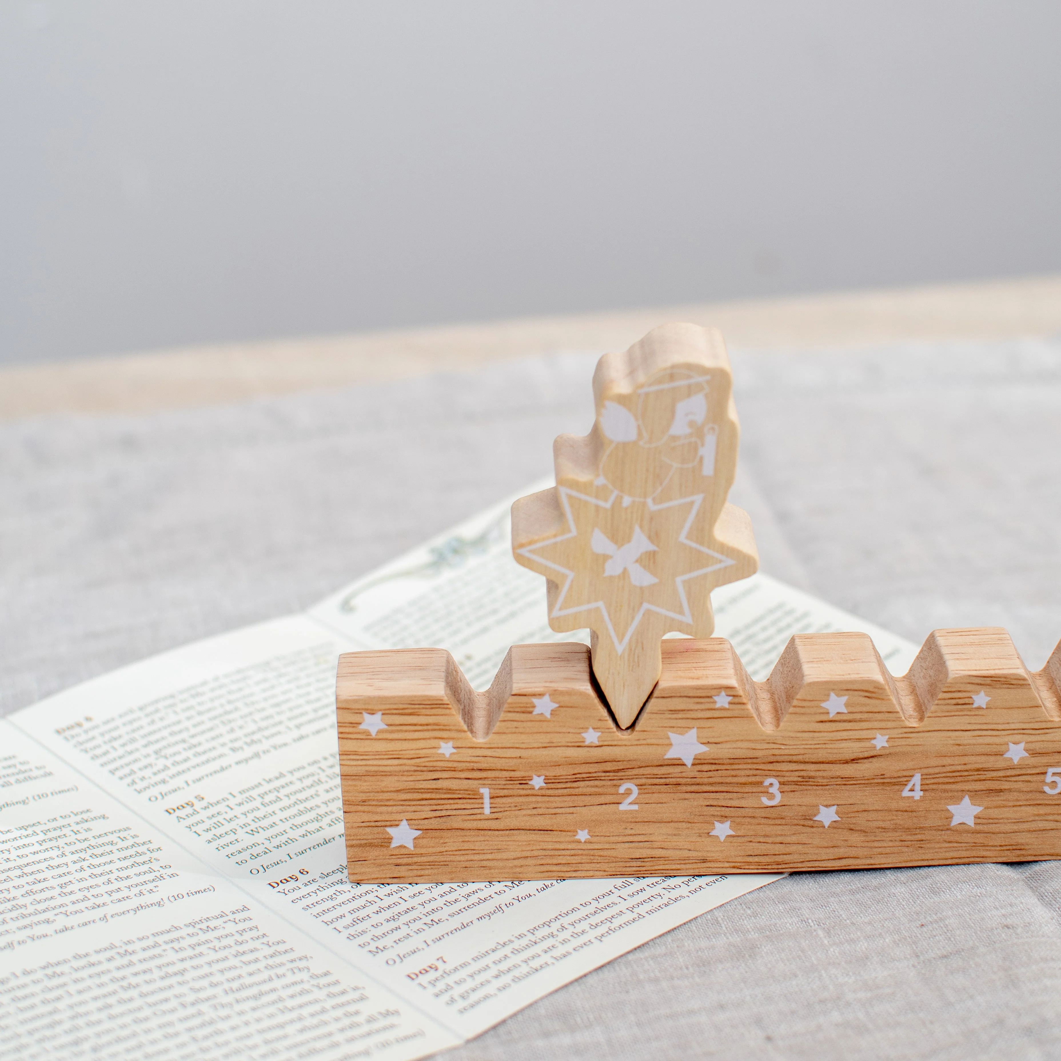 Wooden Novena Tracker - Image 5